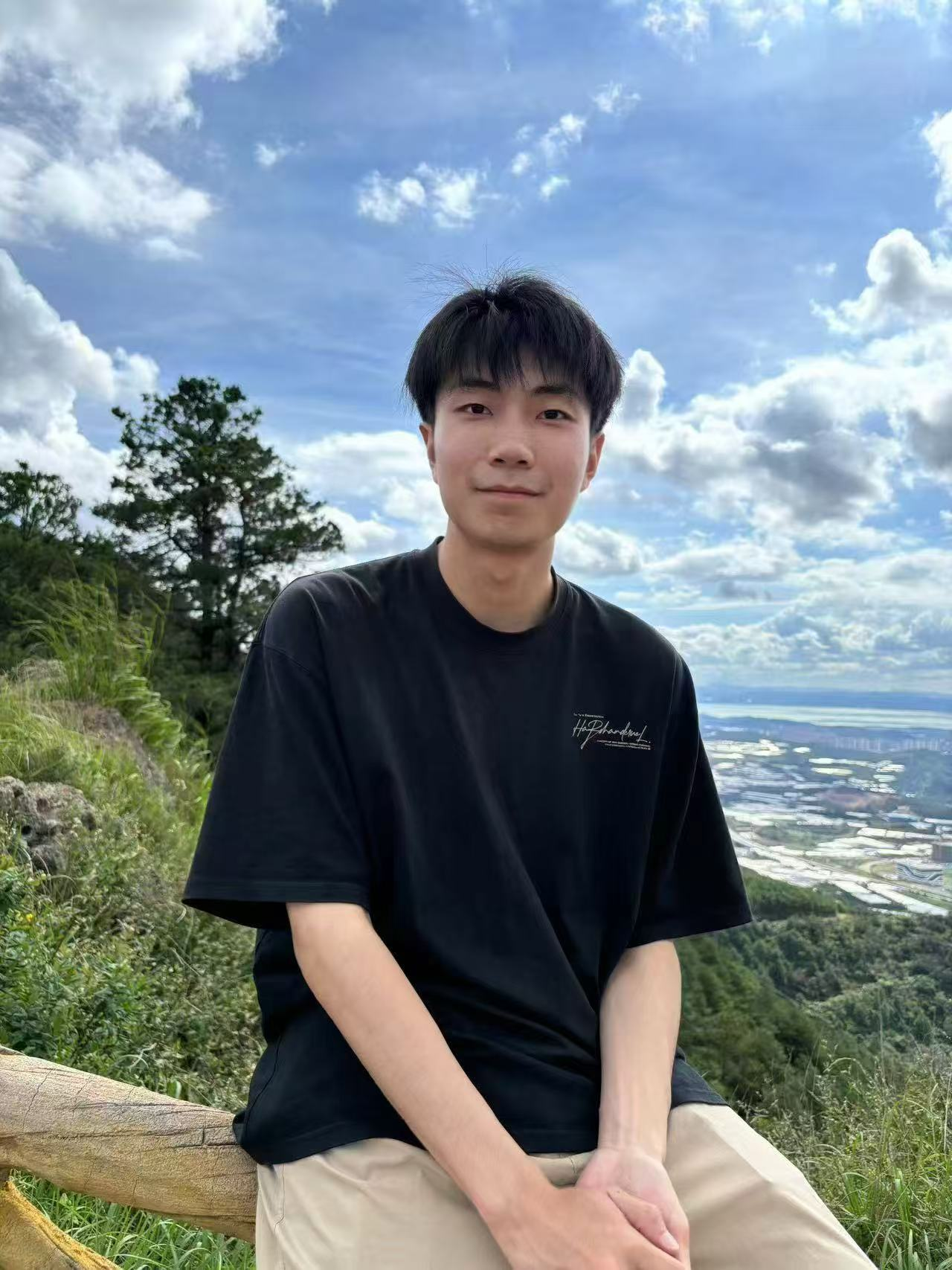 夏杨钦.png